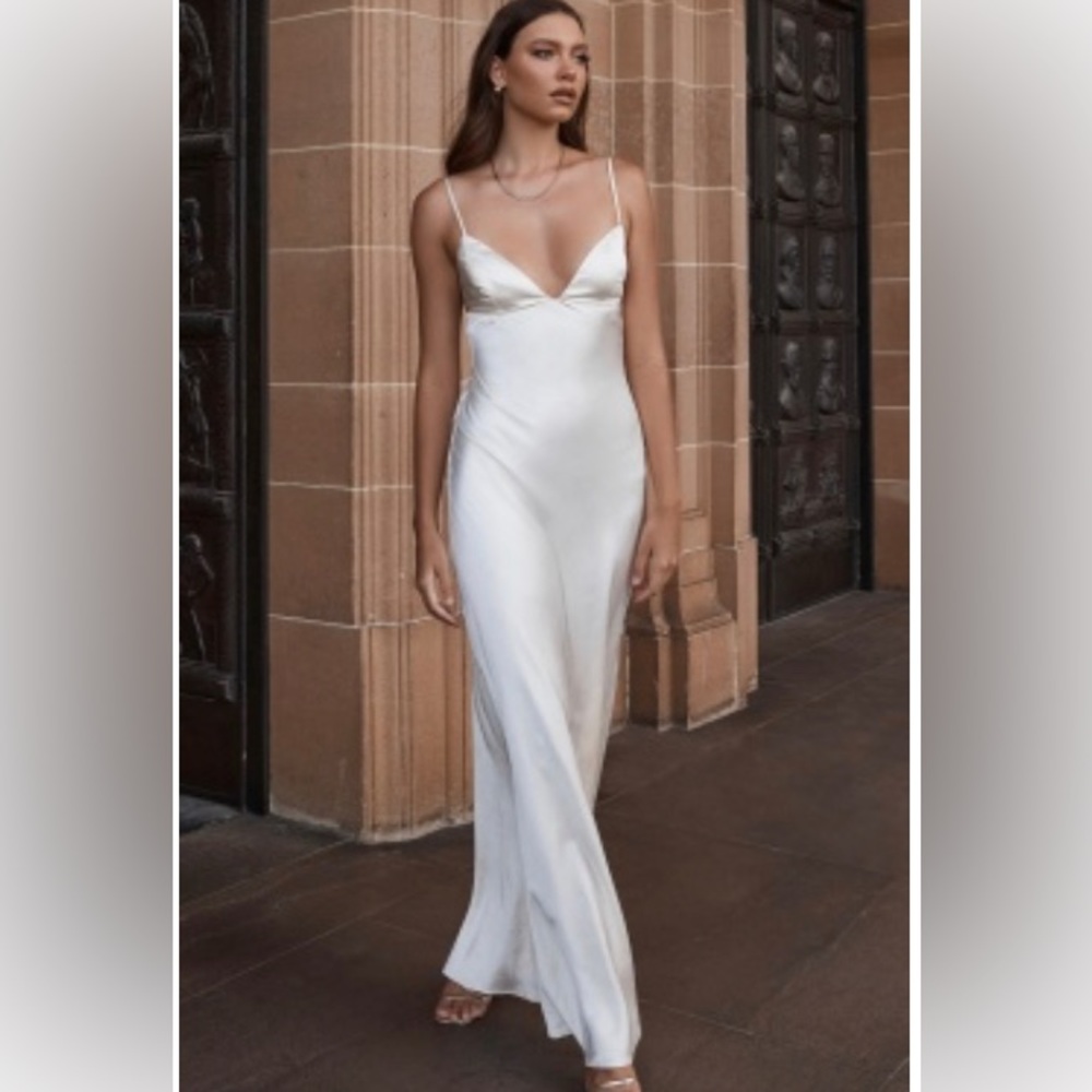 Satin Maxi Dress!